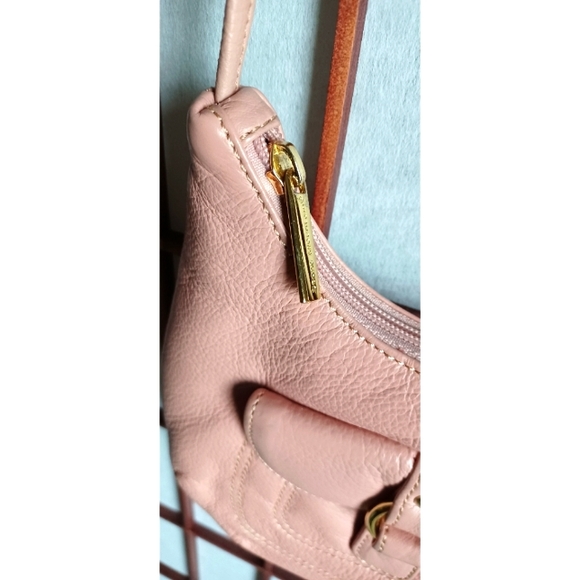 Stone Mountain Pink Zip-Top Crossbody Bag - Picture 5 of 16
